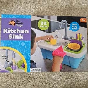 Fat Brain Toys Kitchen Sink